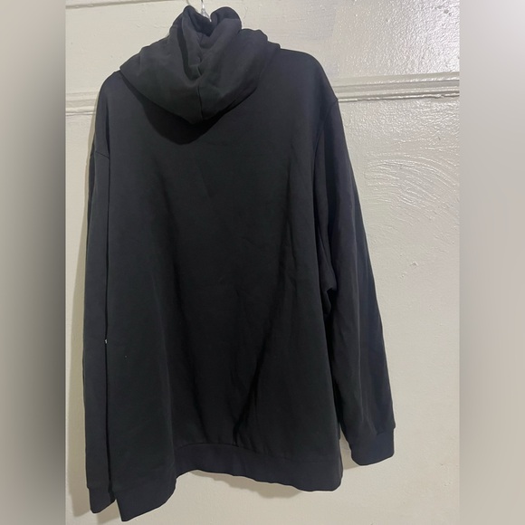 PUMA Men's Black Hoodie Sweater - Picture 2 of 6